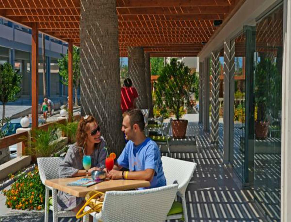 Lomeniz Hotel Rhodes City Exterior foto